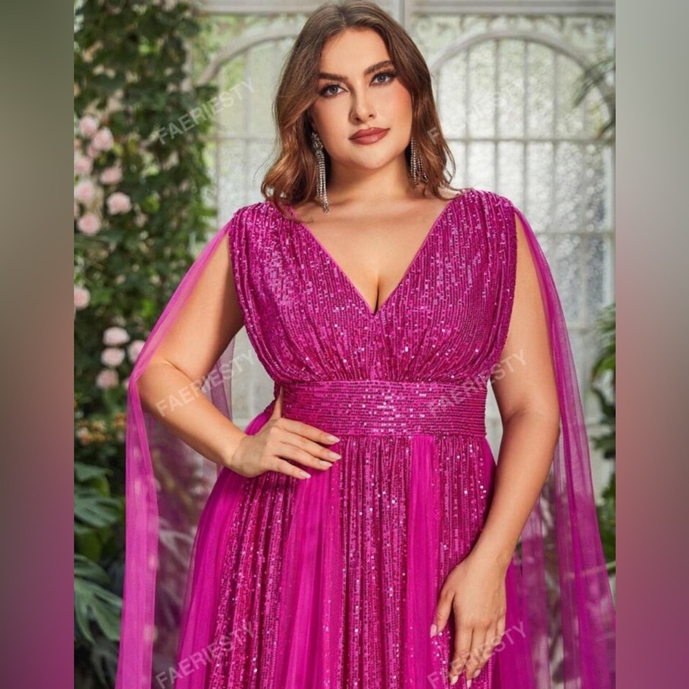 Glamorous Violet-Purple Sequin Dress - Picture 3 of 6
